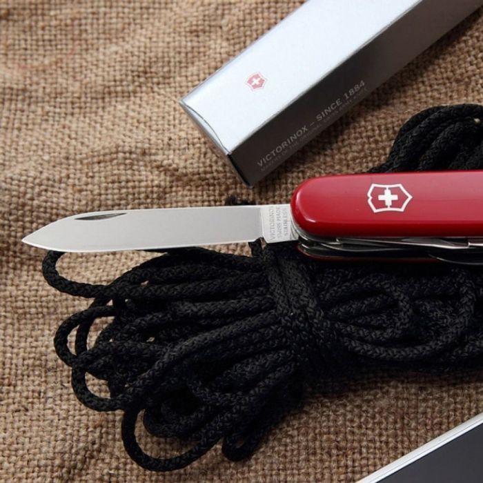 Нож перочинный Victorinox Super Tinker, сталь X55CrMo14, рукоять Cellidor®, красный